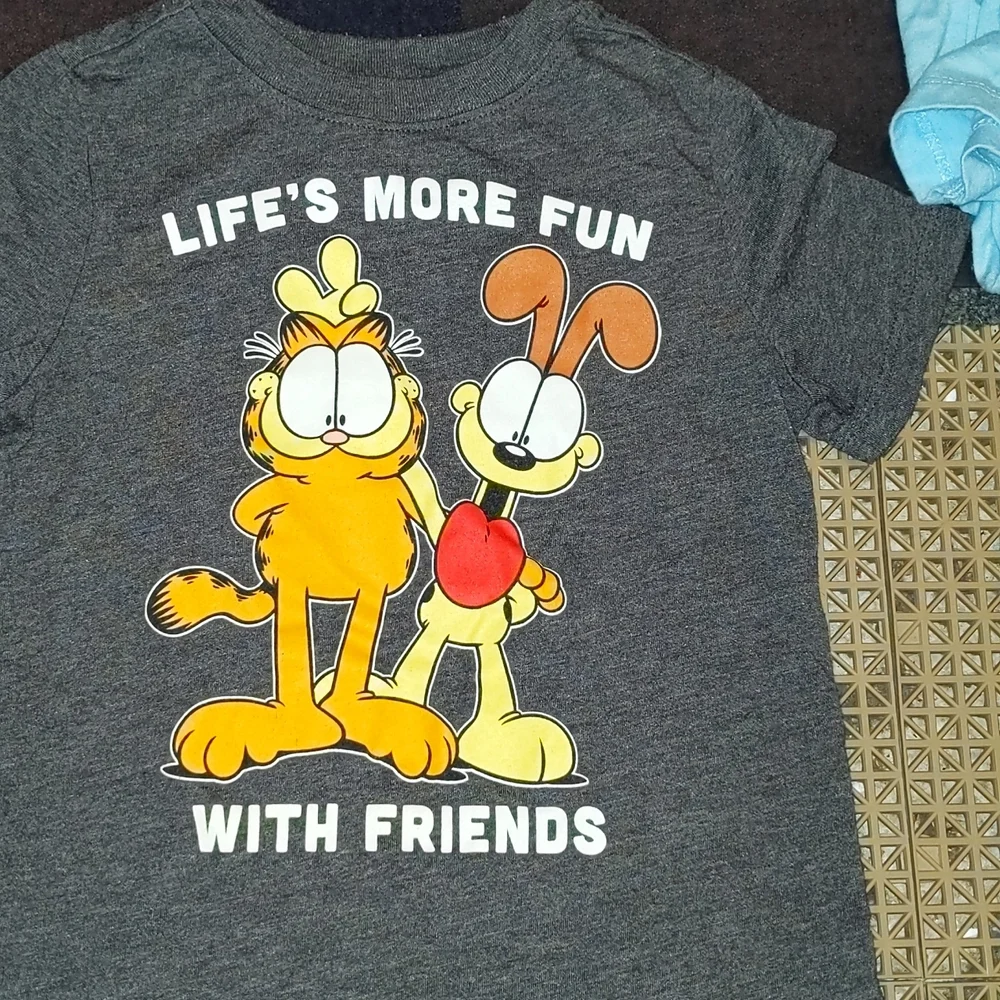 Set of 2 Toddler Garfield Odie T Shirts - Picture 9 of 9